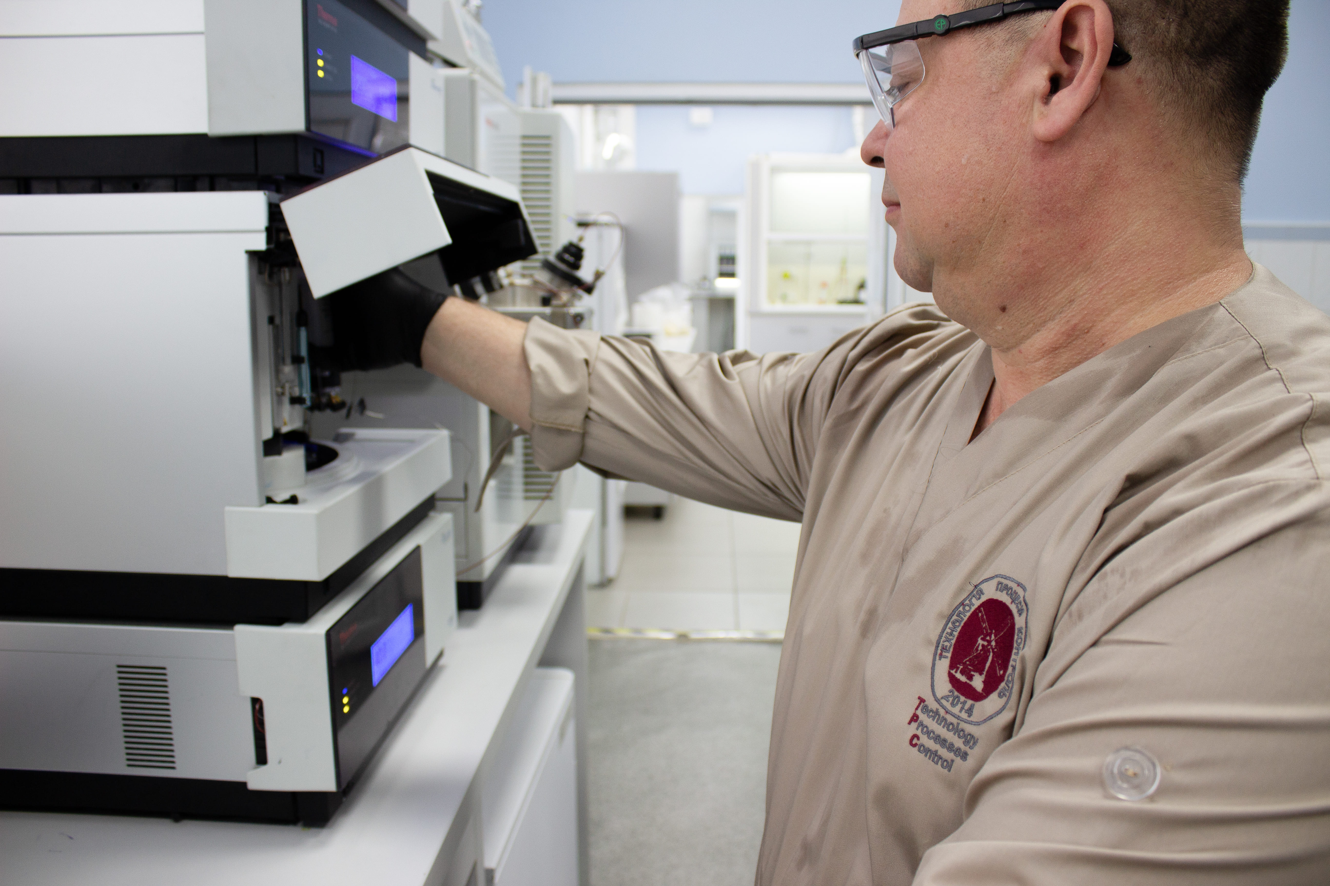 woman at work in the laboratory